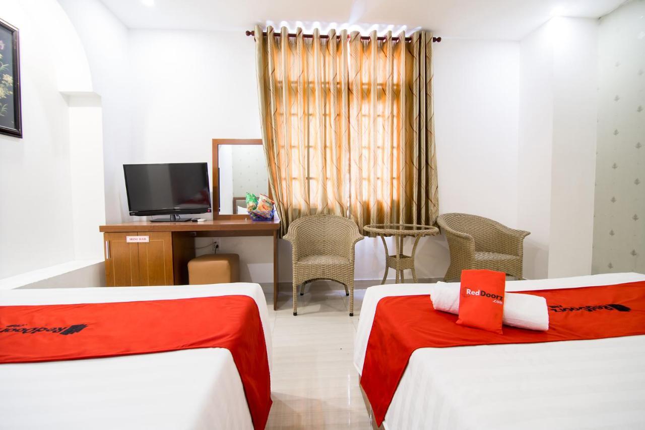 Reddoorz Plus @ Trung Son Residence Ho Si Minh-város Kültér fotó