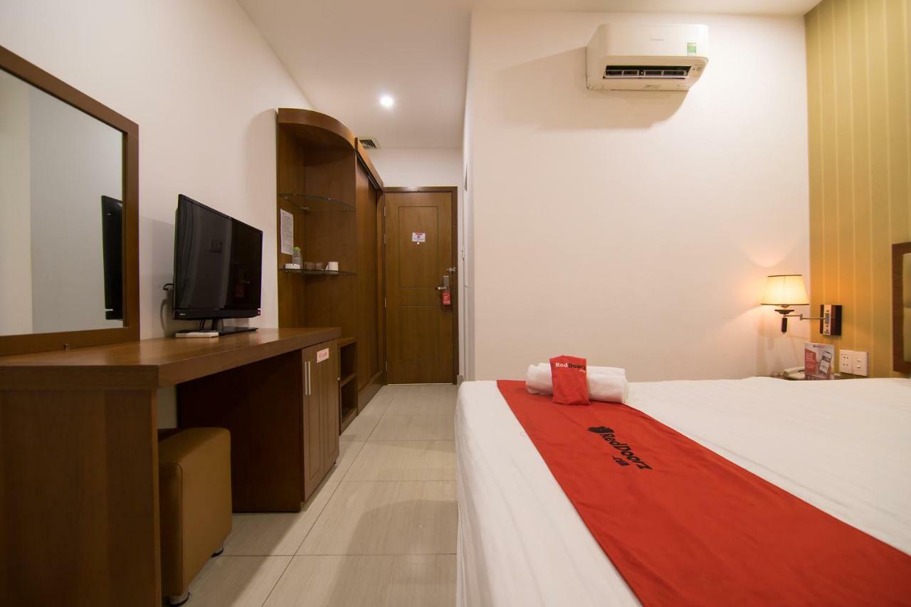 Reddoorz Plus @ Trung Son Residence Ho Si Minh-város Kültér fotó